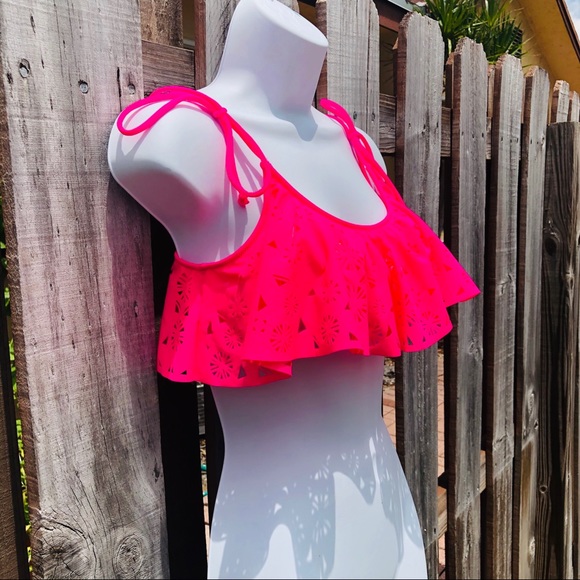 PINK Flounce Bikini Top Size MEDIUM Hot Pink - Picture 4 of 9